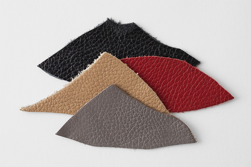 〔ミニスケッチ ジッパー〕B7 ノート＆手帳用革カバー